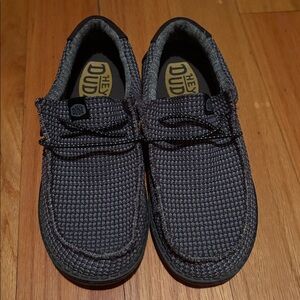 Hey Dude Charcoal Textured Loafers (Big Boy)